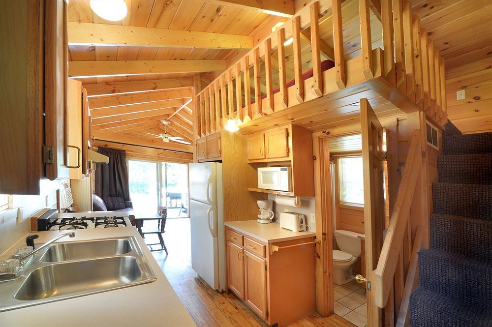 Lake George Escape - Campground Warrensburg Exteriör bild