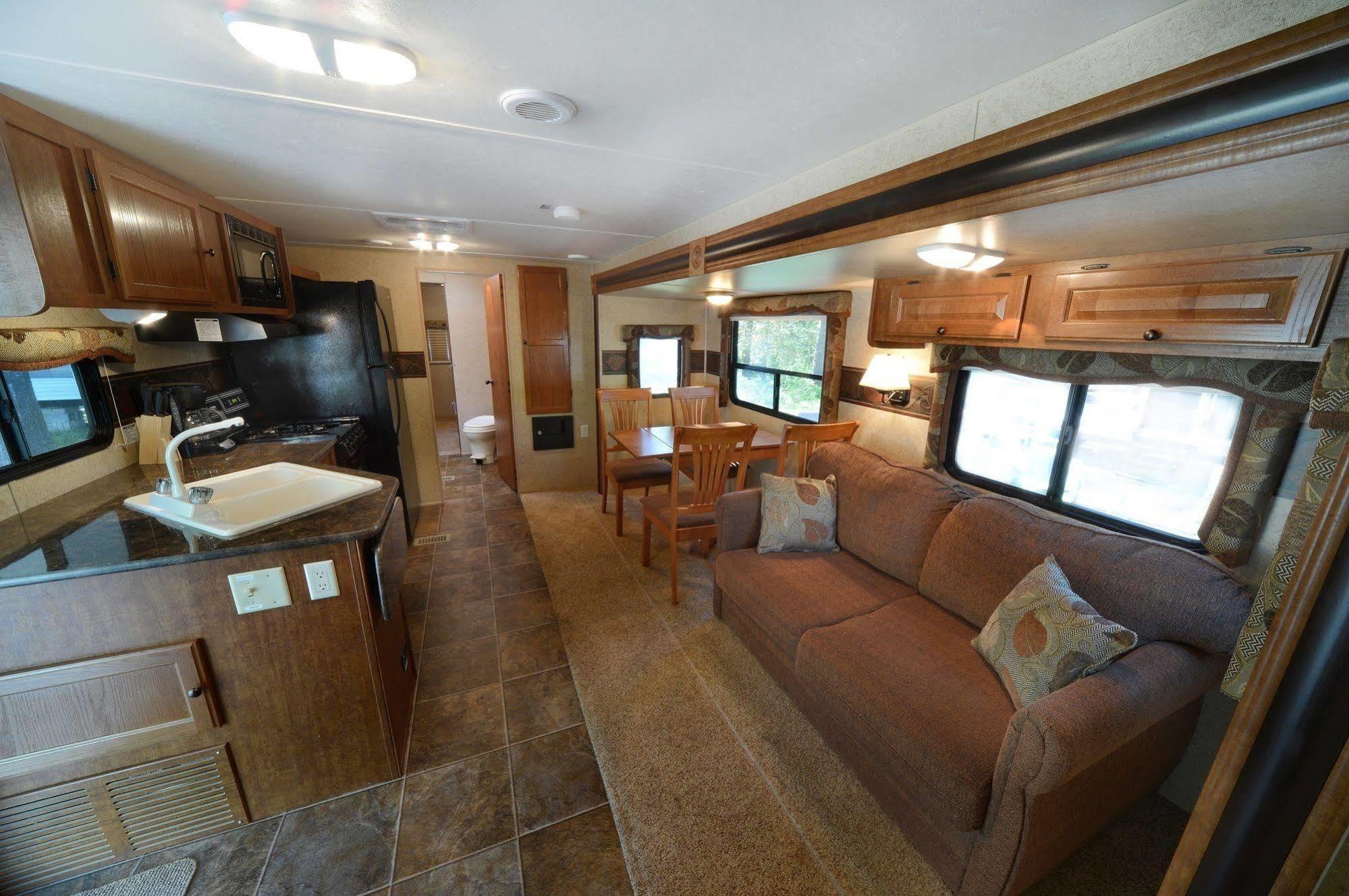 Lake George Escape - Campground Warrensburg Exteriör bild