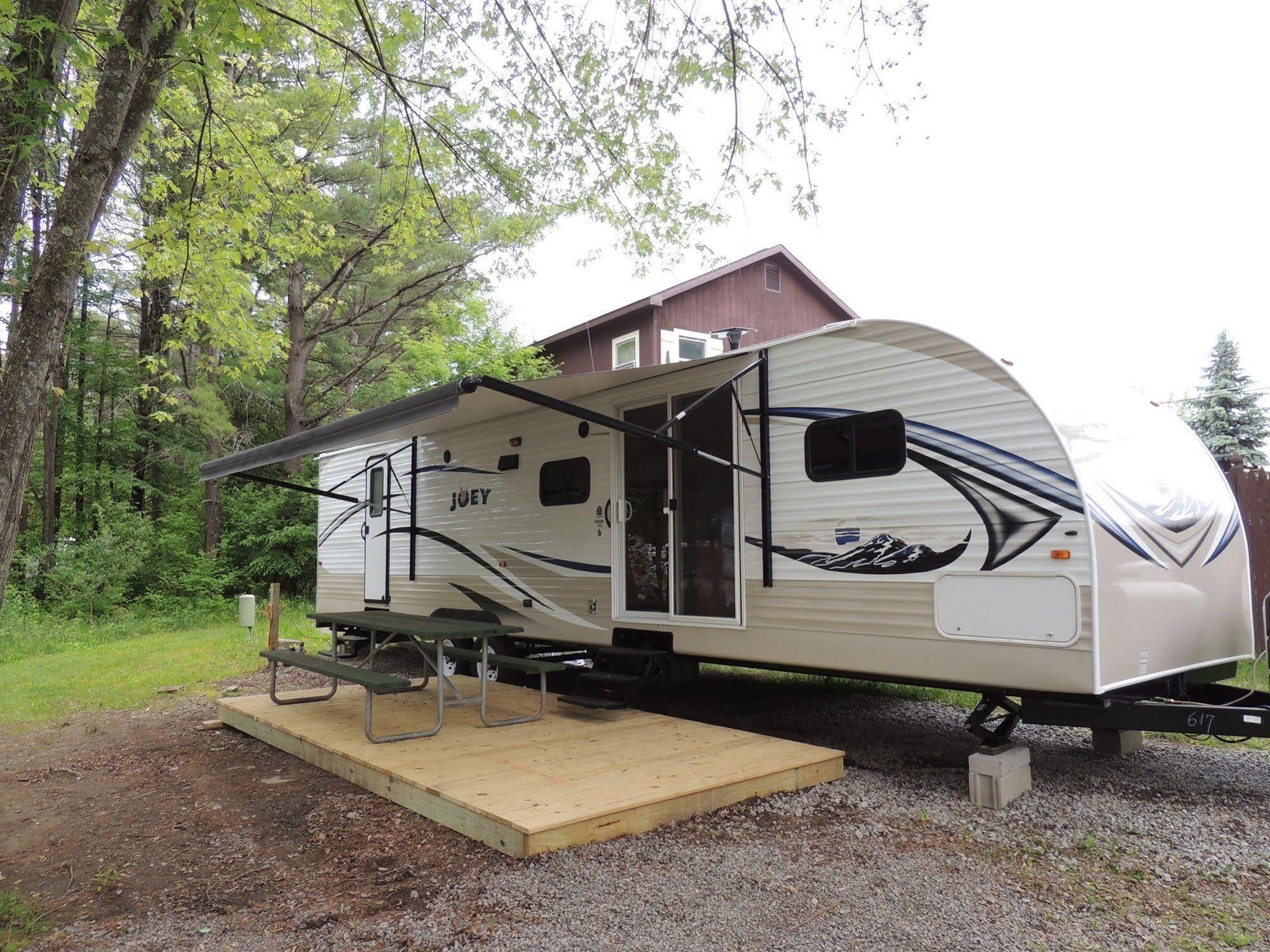 Lake George Escape - Campground Warrensburg Exteriör bild