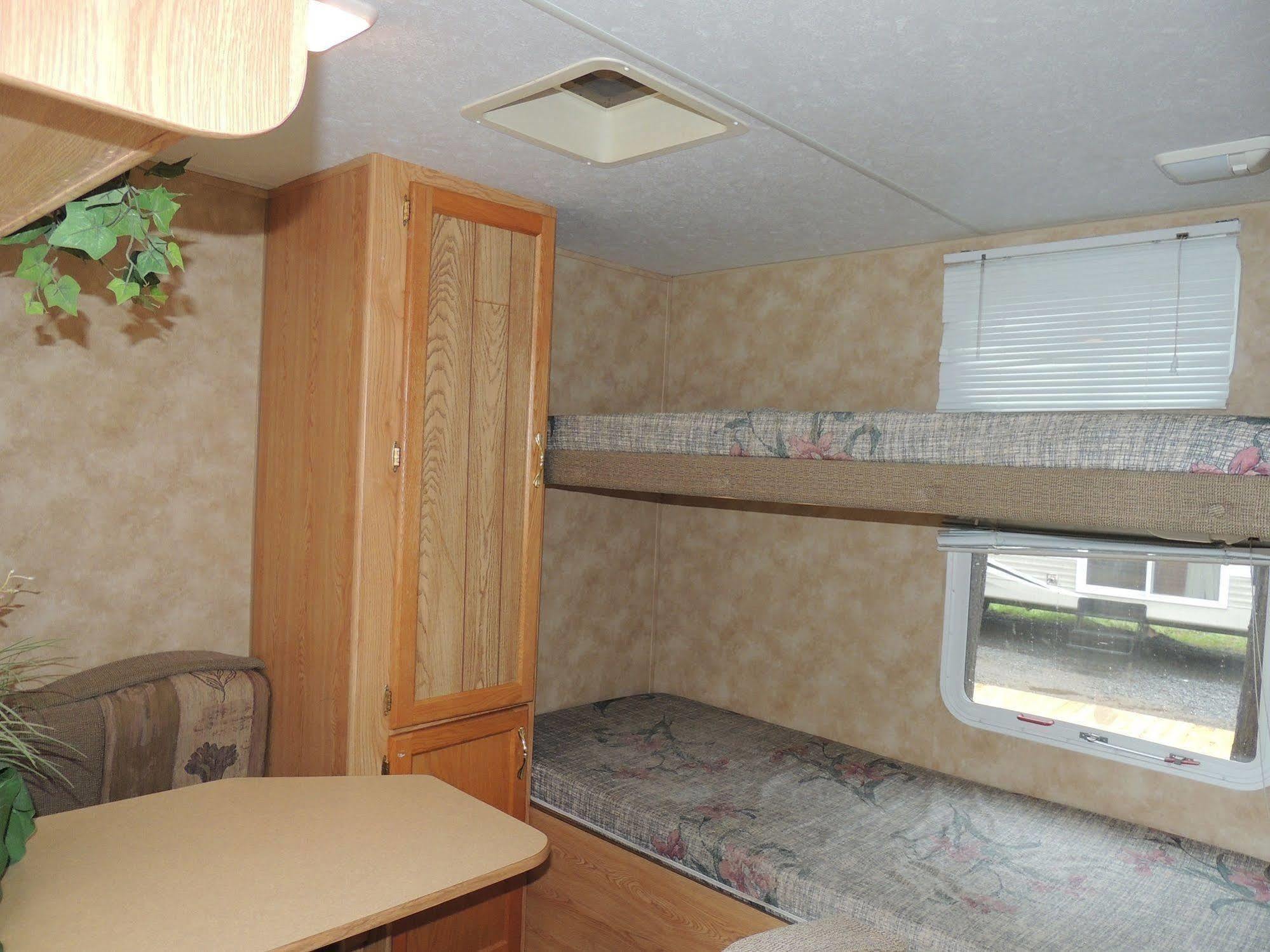 Lake George Escape - Campground Warrensburg Exteriör bild